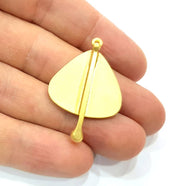 Gold Charm Gold Plated Metal (39x26mm)  G11032