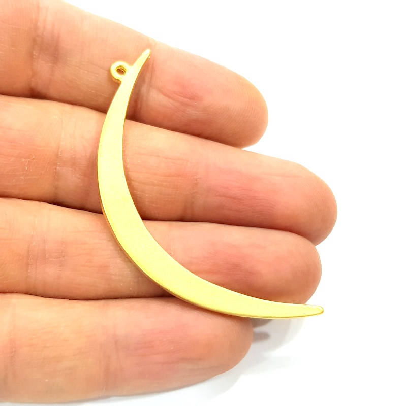 2 Crescent Charm Gold Charm Gold Plated Metal (60x6mm)  G14370