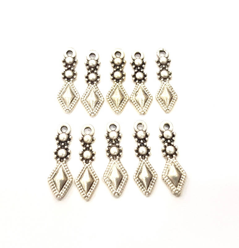 20 Silver Charms Antique Silver Plated Metal (17x5mm) G11117