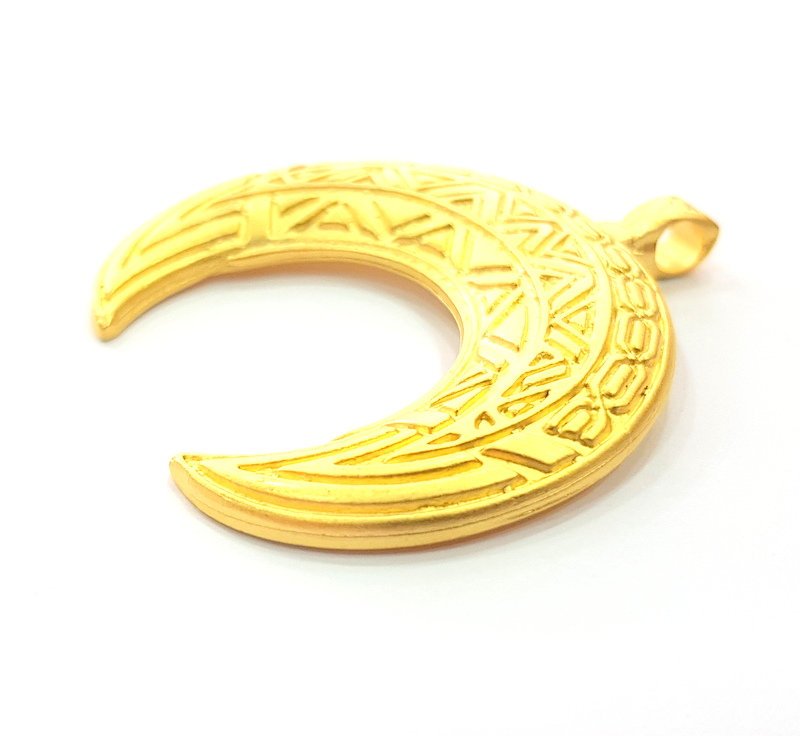 Moon Pendant Gold Pendant Gold Plated Metal (50mm)  G12176