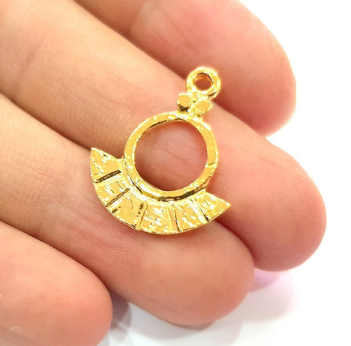 4 Gold Charm Gold Plated Charm Gold Plated Metal (25x20mm)  G12206