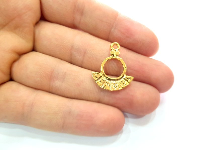 4 Gold Charm Gold Plated Charm Gold Plated Metal (25x20mm)  G12206