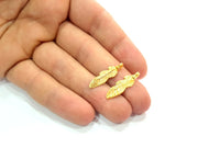 6 Feather Charm Gold Plated Charm Gold Plated Metal (25x7mm)  G12208