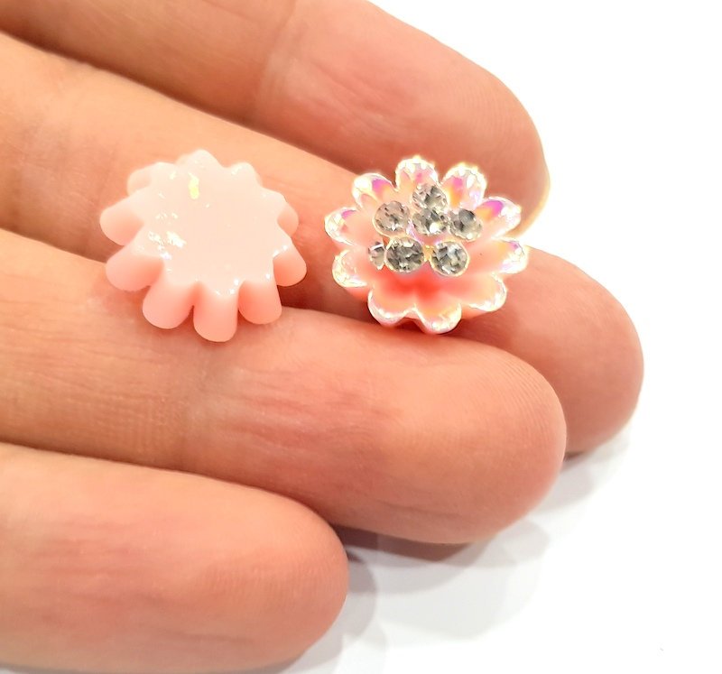 2 Powder Pink Flower Cameo Cabochon 15mm  G12258