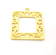 2 Square Frame Pendant Gold Pendant Gold Plated Metal (40x34mm)  G11329