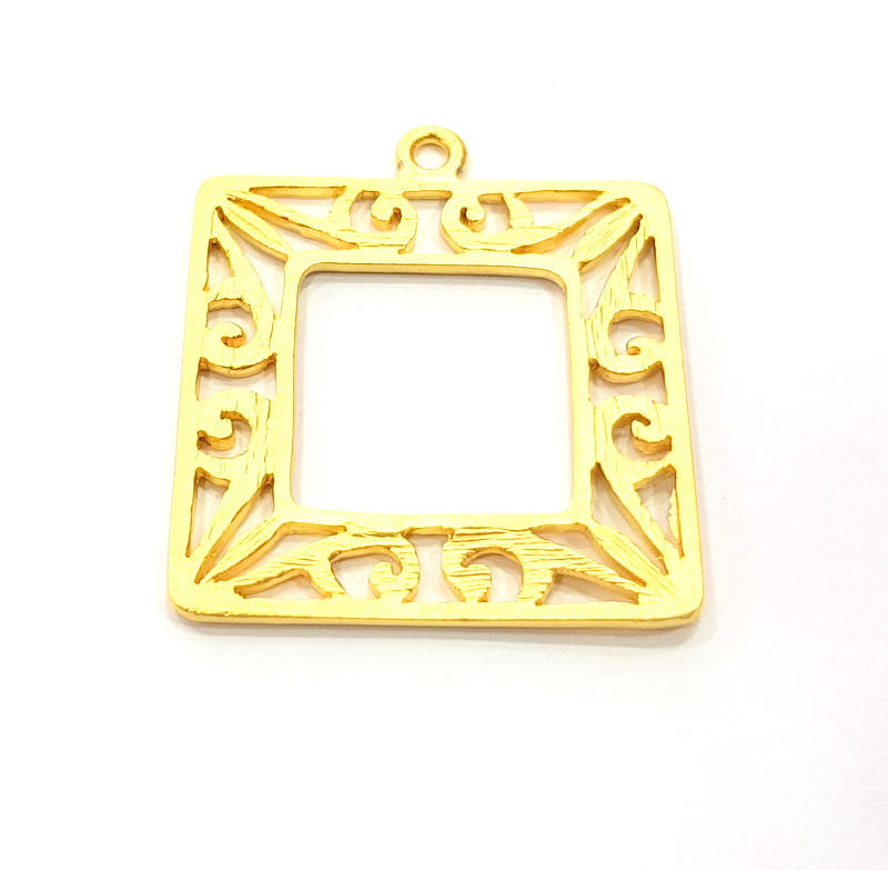 2 Square Frame Pendant Gold Pendant Gold Plated Metal (40x34mm)  G11329