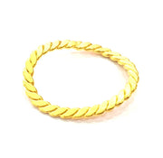 4 Folded Ring Connector Gold Plated Metal (31x24mm)  G11332