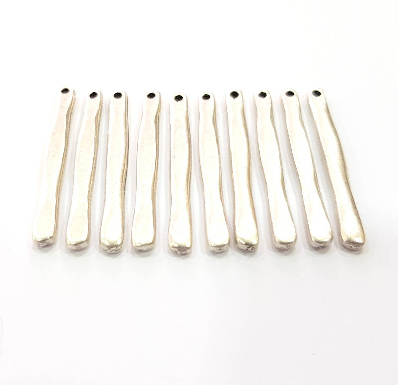 6 Spike Charm Silver Charms Antique Silver Plated Metal (37x4mm) G11370