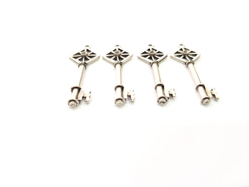 10 Key Charm Silver Charms Antique Silver Plated Metal (40x13mm) G11374