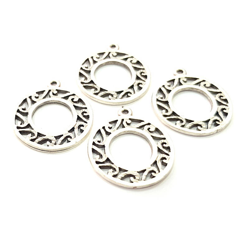 4 Round Frame Charm Silver Charms Antique Silver Plated Metal (22mm) G11395