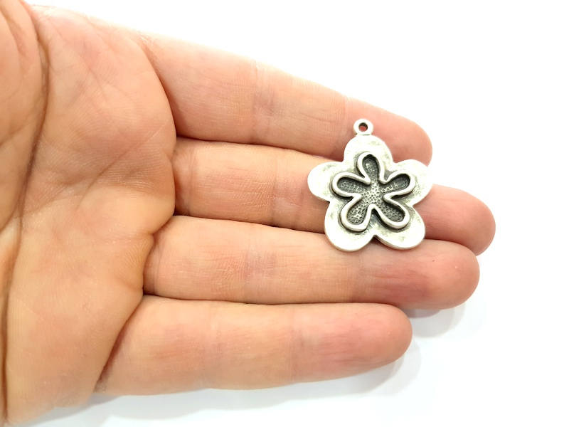 2 Flower Charm Silver Charms Antique Silver Plated Metal (30mm) G14602