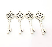 4 Key Charm Silver Charms Antique Silver Plated Metal (43x15mm) G11410