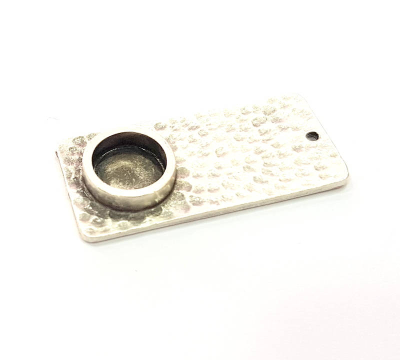 10 Hammered Pendant Bases Blank Charms Silver Pendant Antique Silver Plated Metal (40x18mm) G12664