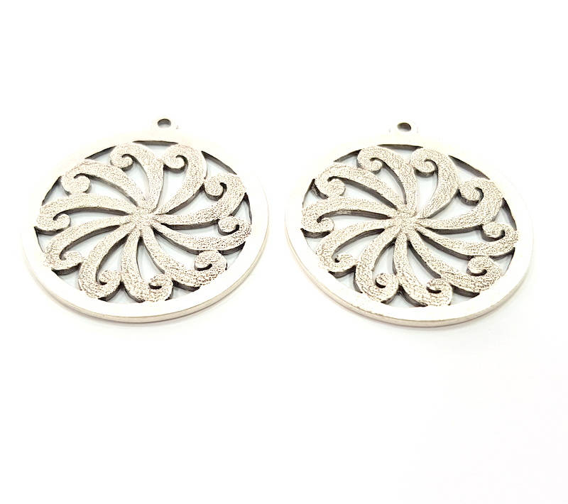 2 Textured Turbine Circle Charm Silver Charms Antique Silver Plated Metal (35mm) G11416