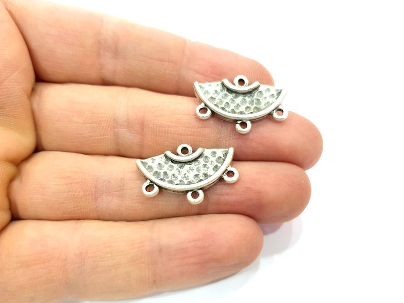 4 Silver Connector Charms Antique Silver Plated Metal (25x16mm) G11427