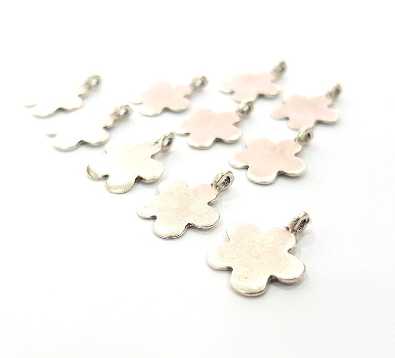 10 Flower Charm Silver Charms Antique Silver Plated Metal (18x13mm) G12305
