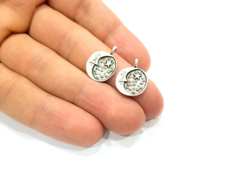 10 Moon Charm Silver Charms Antique Silver Plated Metal (13mm) G12307