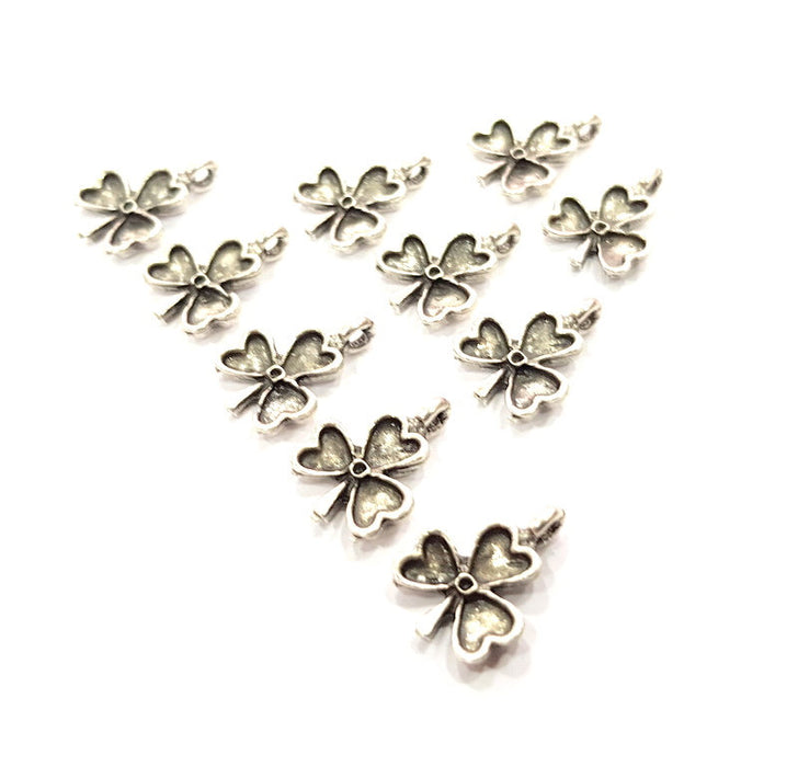 10 Clover Charm Silver Charms Antique Silver Plated Metal (17x12mm) G12318