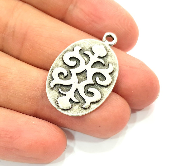 4 Silver Charms Antique Silver Plated Metal (32x20mm) G14427