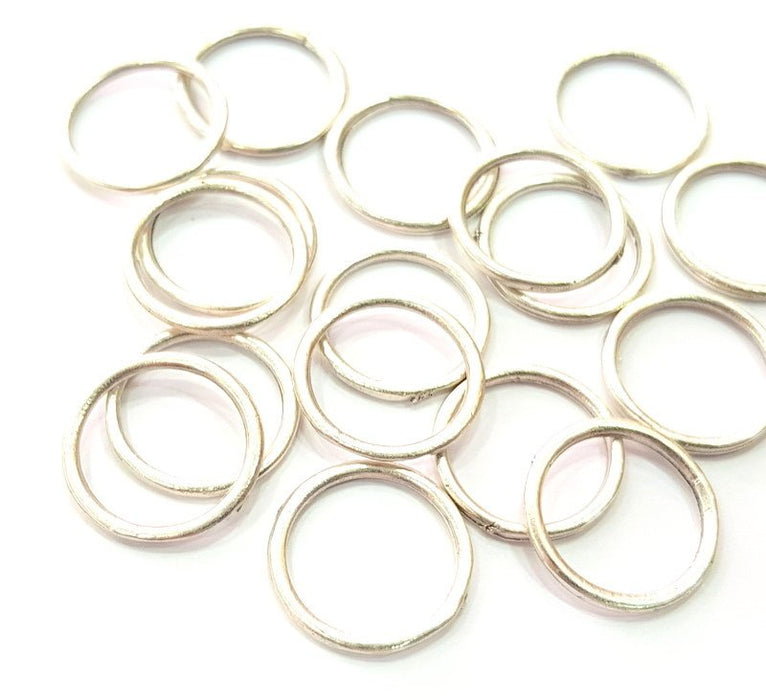 30 Silver Circle Connector Charms Antique Silver Plated Charms (16mm) G12338