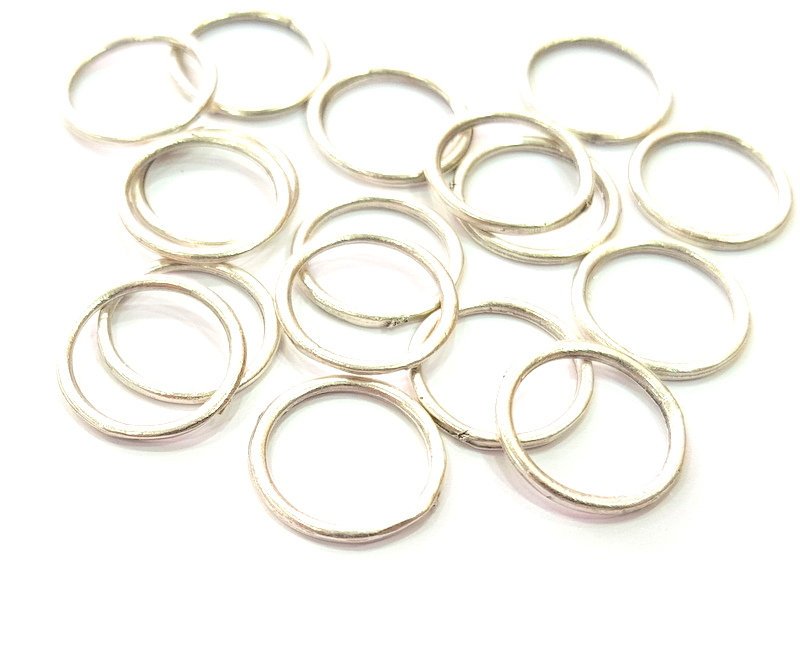 20 Silver Circle Connector Charms Antique Silver Plated Charms (16mm) G12338