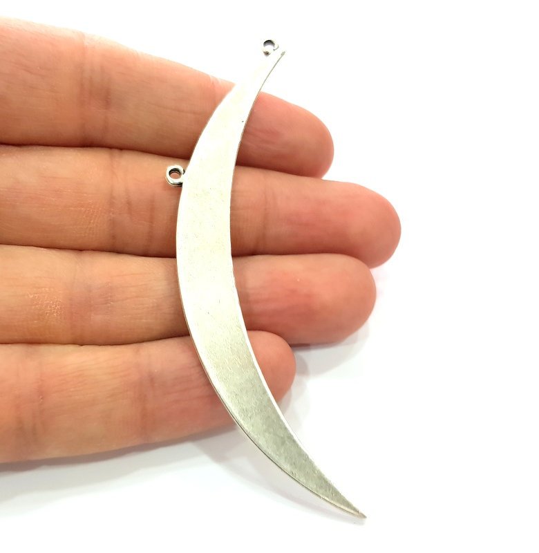 Crescent Pendant Silver Pendant Antique Silver Plated Metal (89x10mm) G12342