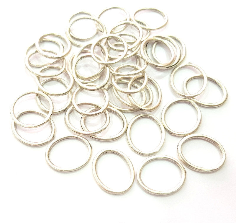20 Silver Oval Connector Charms Antique Silver Plated Charms (16x14mm) G12352