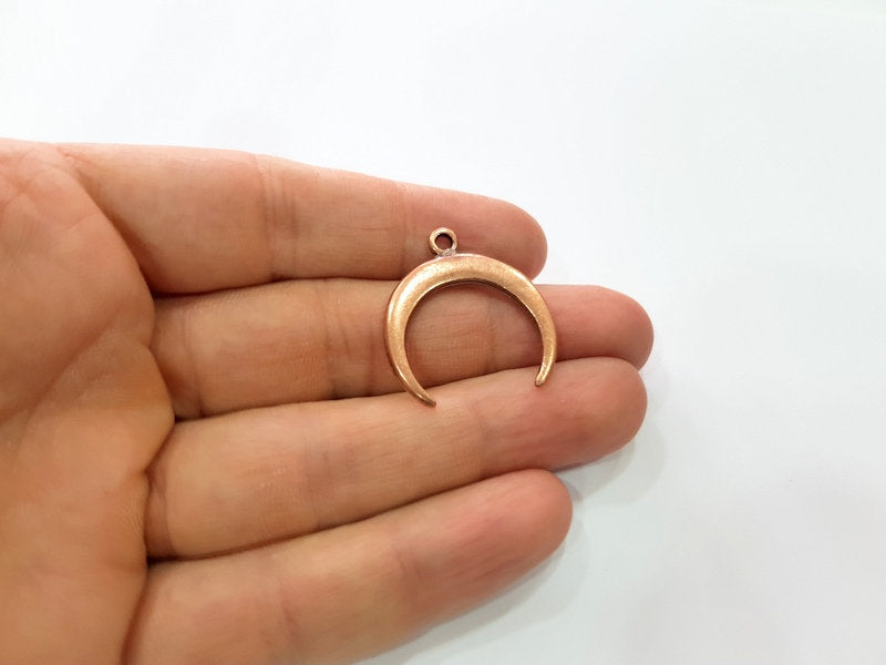 4 Crescent Charm Moon Charm Antique Copper Charm Antique Copper Plated Metal (27mm) G12372