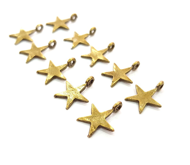 20 Star Charm Antique Bronze Charm Antique Bronze Plated Metal (15x12mm) G12383