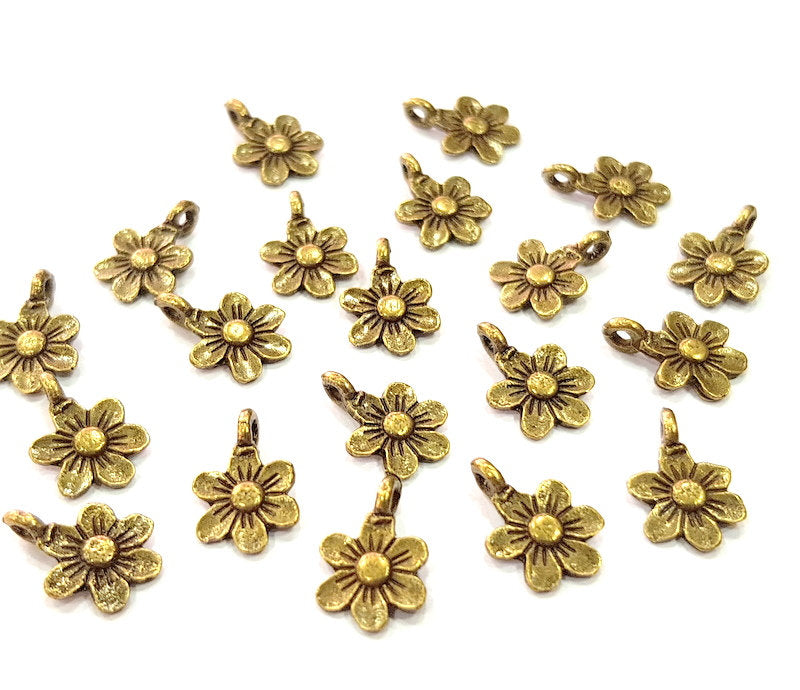 20 Flower Charm Antique Bronze Charm Antique Bronze Plated Metal (10mm) G12384