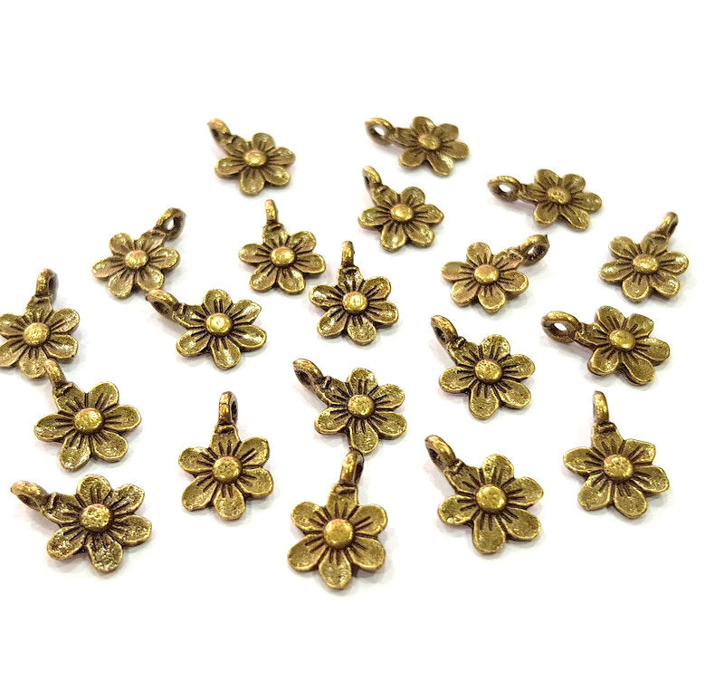 20 Flower Charm Antique Bronze Charm Antique Bronze Plated Metal (10mm) G12384