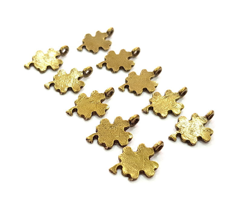 20 Clover Charm Antique Bronze Charm Antique Bronze Plated Metal (18x11mm) G12386