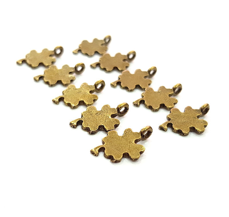 20 Clover Charm Antique Bronze Charm Antique Bronze Plated Metal (18x11mm) G12386