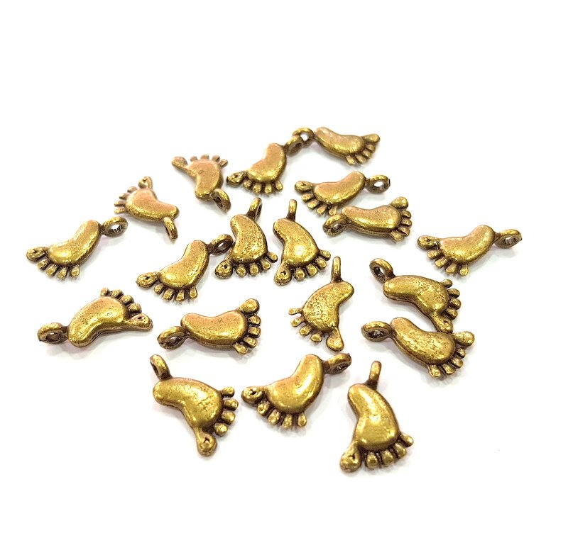 20 Foot Charm Antique Bronze Charm Antique Bronze Plated Metal (15x8mm) G12395