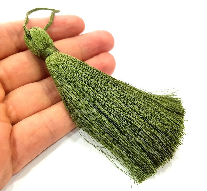 Khaki Green Tassel Large Thick 113 mm - 4.4 inches G12425