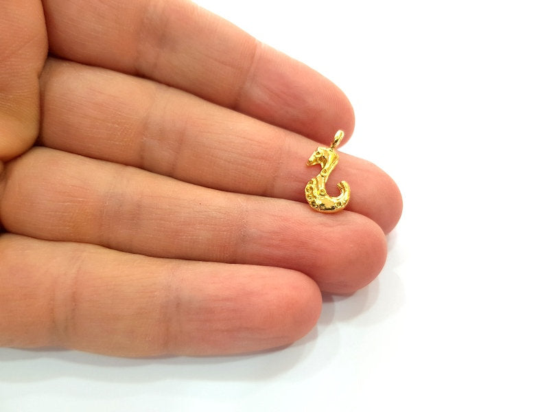 8 Seahorse Charm Gold Plated Charm Gold Plated Metal (18x9mm)  G12474