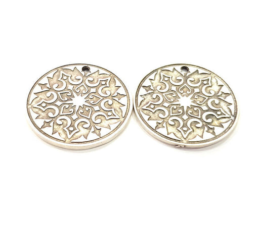 2 Silver Charms Antique Silver Plated Metal (30mm) G11622