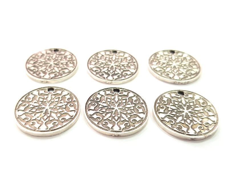 6 Silver Charms Antique Silver Plated Metal (20mm) G11625