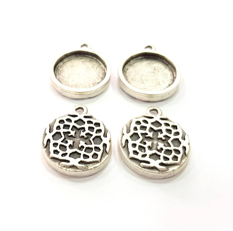 4 Silver Pendant Blank Bezel Base Setting inlay Blank Earring Base Resin Blank Mountings Antique Silver Plated ( 16mm round blank)  G11643