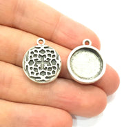 4 Silver Pendant Blank Bezel Base Setting inlay Blank Earring Base Resin Blank Mountings Antique Silver Plated ( 16mm round blank)  G11643