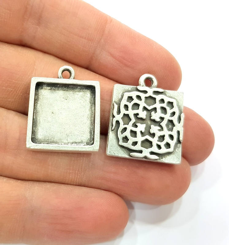 4 Silver Pendant Blank Bezel Base Setting inlay Blank Earring Base Resin Blank Mountings Antique Silver Plated ( 20mm square blank)  G15704