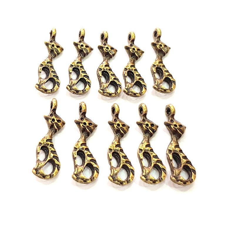 20 Cat Charm Antique Bronze Charm Antique Bronze Plated Metal  (17x13mm) G12592