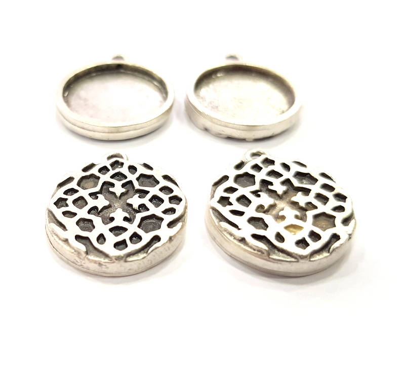 10 Silver Pendant Blank Bezel Base Setting inlay Blank Earring Base Resin Blank Mountings Antique Silver Plated ( 18mm round blank)  G11651