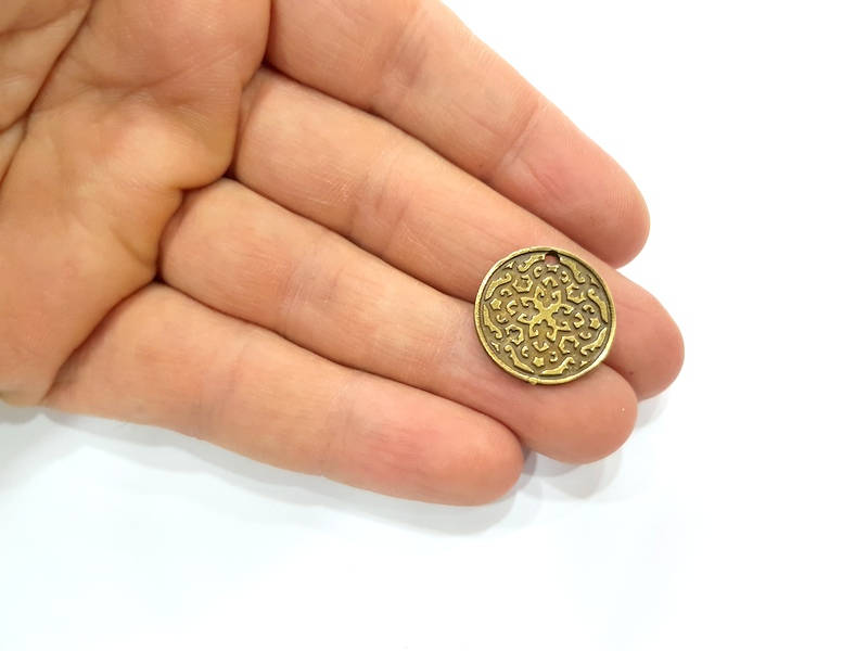 6 Antique Bronze Charm Antique Bronze Plated Metal  (20mm) G11685