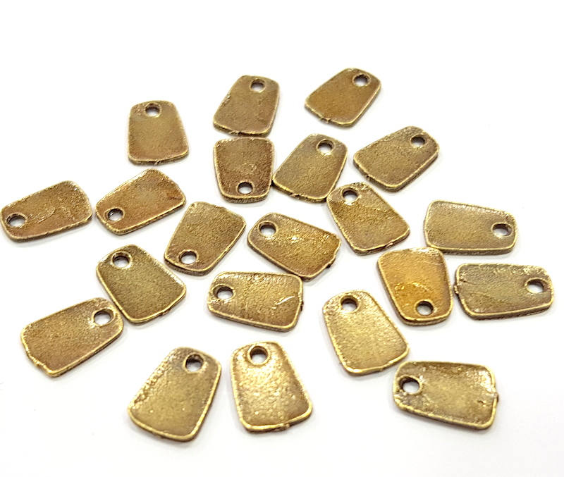 20 Antique Bronze Charm Antique Bronze Plated Metal  (10x7mm) G11726