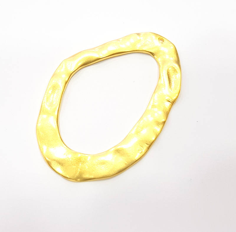 Hammered Gold Pendant Gold Plated Metal (67x45mm)  G11835