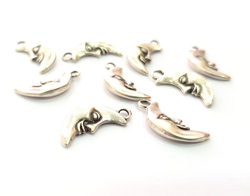10 Moon Charm Silver Charms Antique Silver Plated Metal (18x9mm) G12671