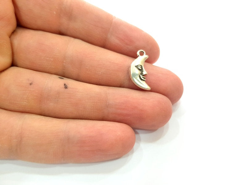 10 Moon Charm Silver Charms Antique Silver Plated Metal (18x9mm) G12671
