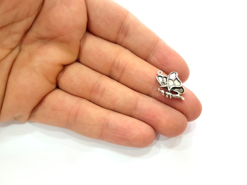 10 Butterfly Charm Silver Charms Antique Silver Plated Metal (18x15mm) G12818
