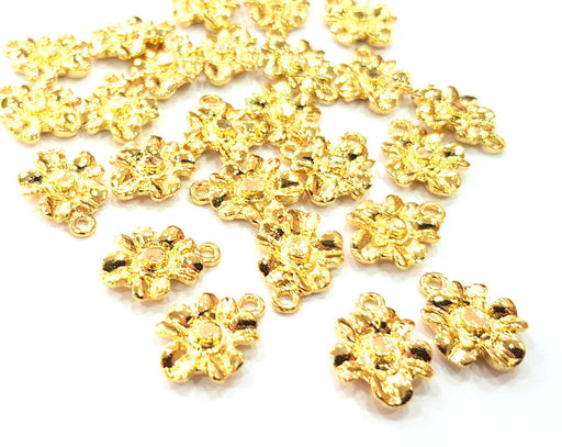 8 Flower Charm Shiny Gold Plated Charm Gold Plated Metal (17x13mm)  G13001